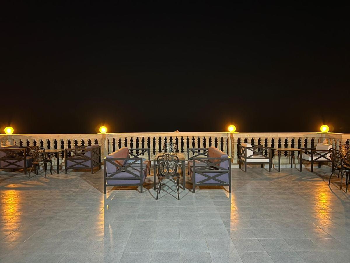 Novart Gallery&Sea Hotel Sumqayıt Buitenkant foto